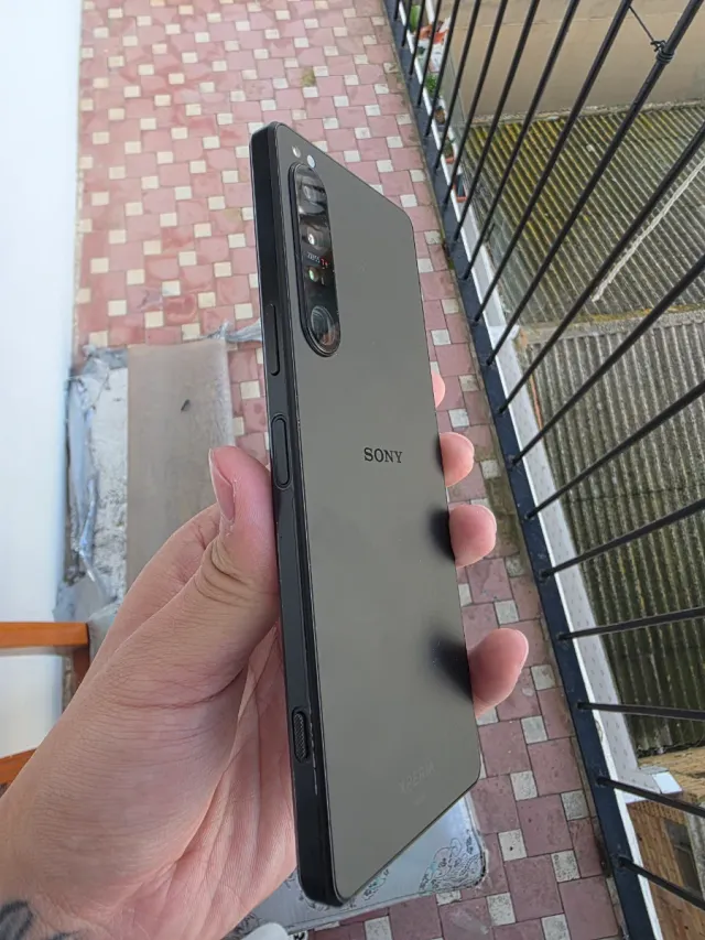 Sony Xperia 1 IV Preto