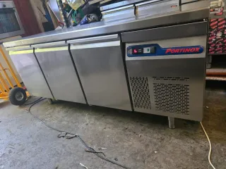 Mesa Fría Acero Inoxidable 196x60x85