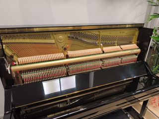 Piano Yamaha YU30SB Silent Negro