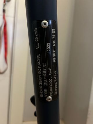 Patinete Eléctrico Red Bull Race Teen 2.0