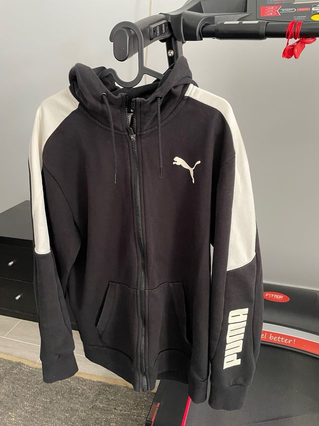 Sudadera Puma Negra y Blanca con Capucha