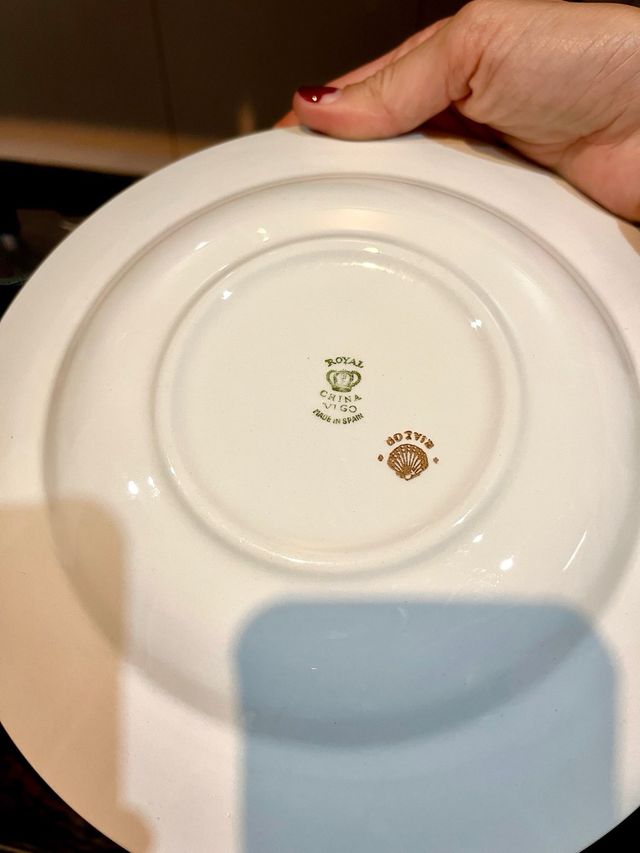 Vajilla de Porcelana fina de Royal China Vigo