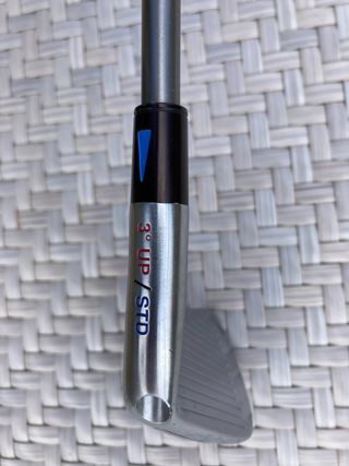 Zurdo TaylorMade P790 Hierro 7 Tungsteno 