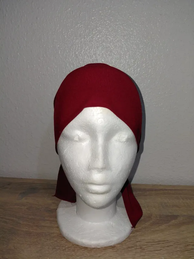 Gorro Hijab color granate