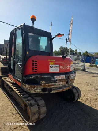 Miniexcavadora Kubota KX080-4a2