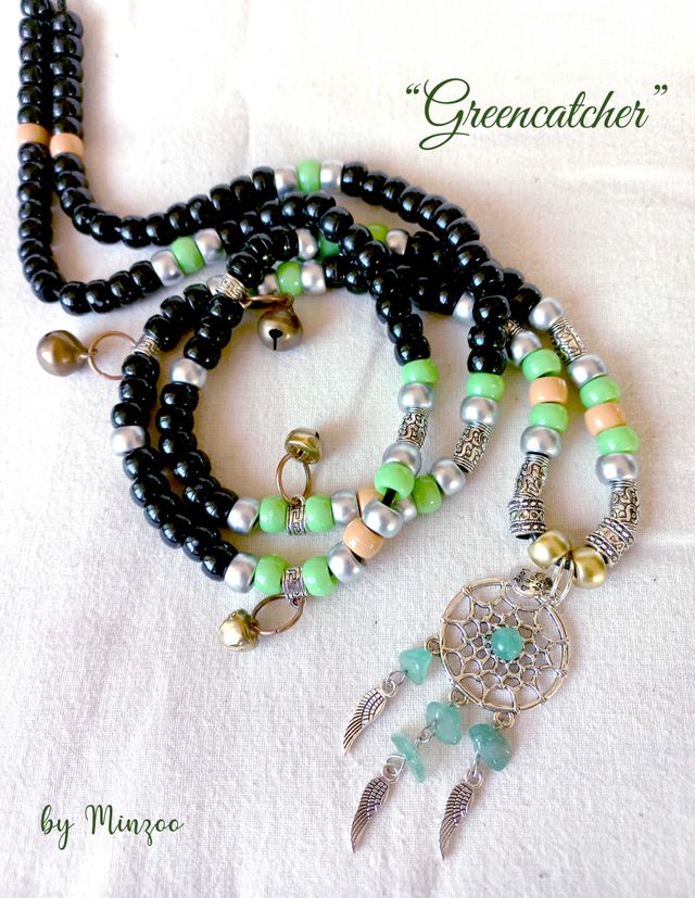 Collar relajante para caballos con cascabeles