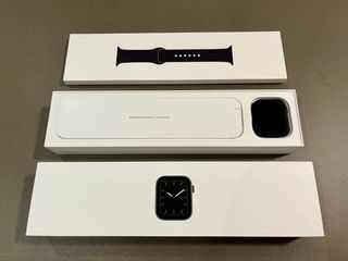 Apple Watch Series 5 44mm