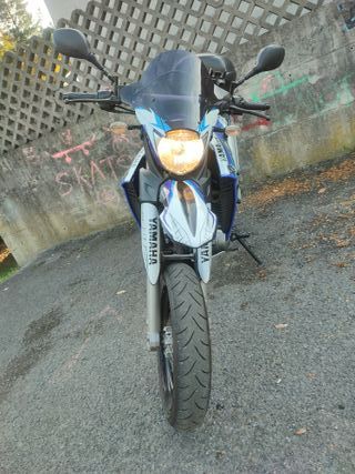 Yamaha XT 660 X Super motard mono cilíndrica
