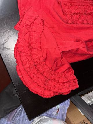 Camisa flamenca roja con volantes