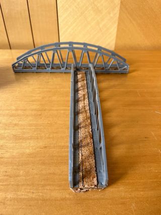 Accessori per modellini di treni: case, ponti