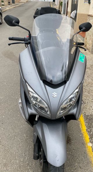 Suzuki Burgman 400 c.c ABS