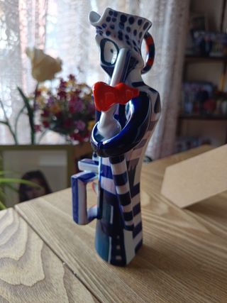 Figura SARGADELOS Peregrino Porcelana años 80.