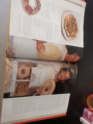 Especialidades De Italia: El Arte En LA Cocina (Spanish Edition)