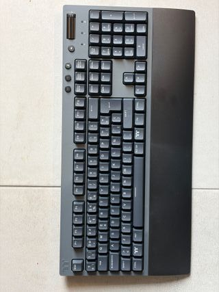 Teclado Mecánico Thermaltake W1 Wireless