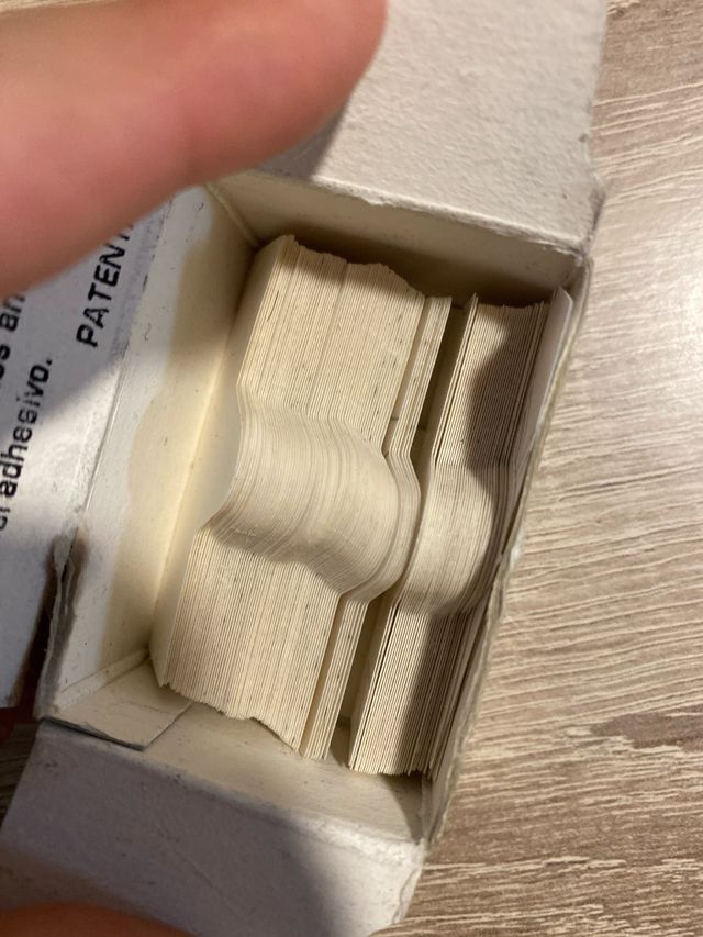 caja de medias lunas vintaje 