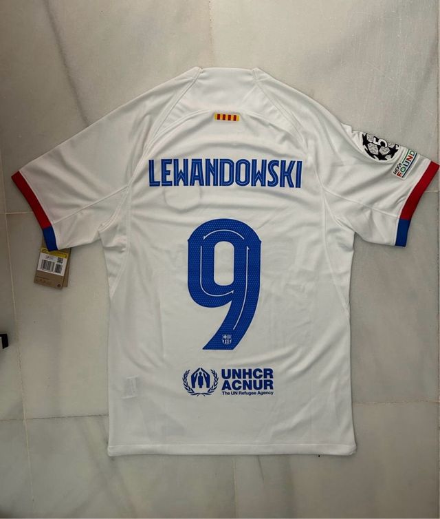 Camiseta FcBarcelona away Lewandowski #9 2023/24
