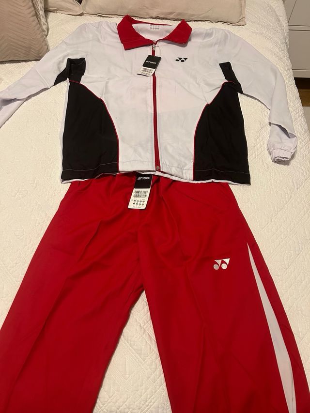 Conjunto deportivo Yonex