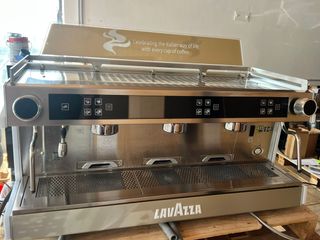 Cafetera Wega Urban 3 Grupos