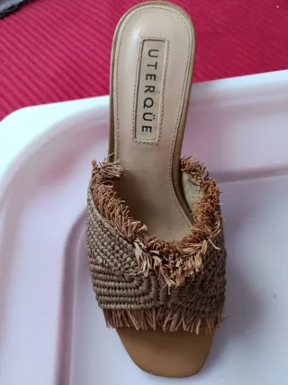 Sandalias Uterqüe Rafia Marrón Talla 39
