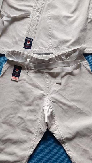 Karategui kimono karate Kamikaze 140cm