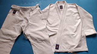 Karategui kimono karate Kamikaze 140cm
