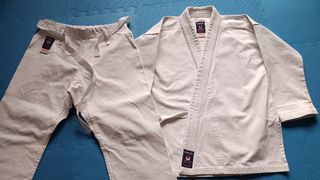 Karategui kimono karate Kamikaze 140cm