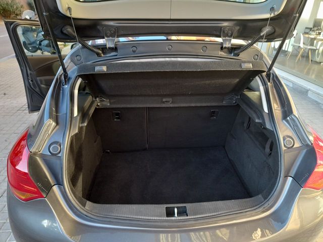 Opel Astra 1.6 Selective