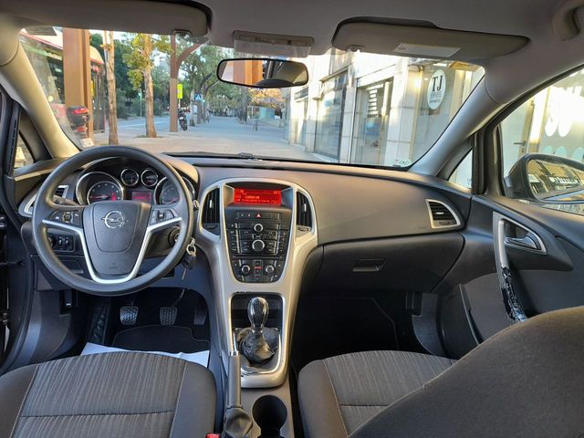 Opel Astra 1.6 Selective