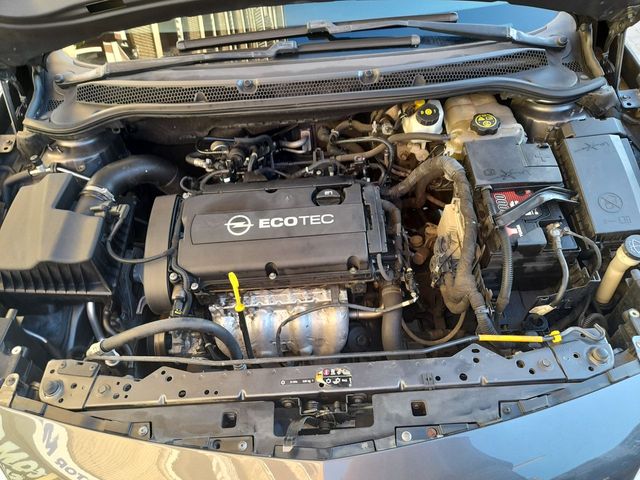 Opel Astra 1.6 Selective