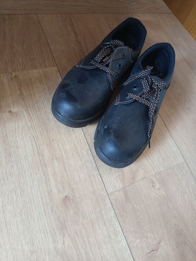 Botas de trabajo negras