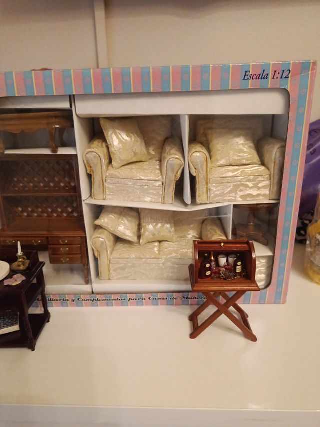 Lote Muebles Miniatura Casa Muñecas para Arancha