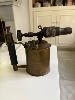 Soplete de gasolina antiguo