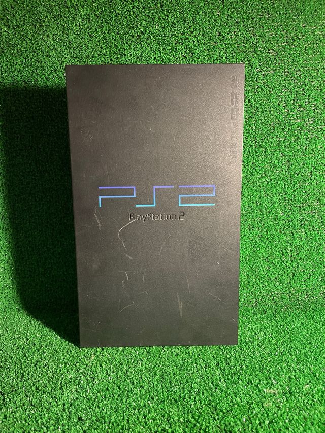 Lote PlayStation 2 con mandos y juegos
