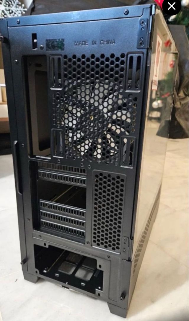 Caja PC Forgeon Mithril ARGB Nueva a estrenar.