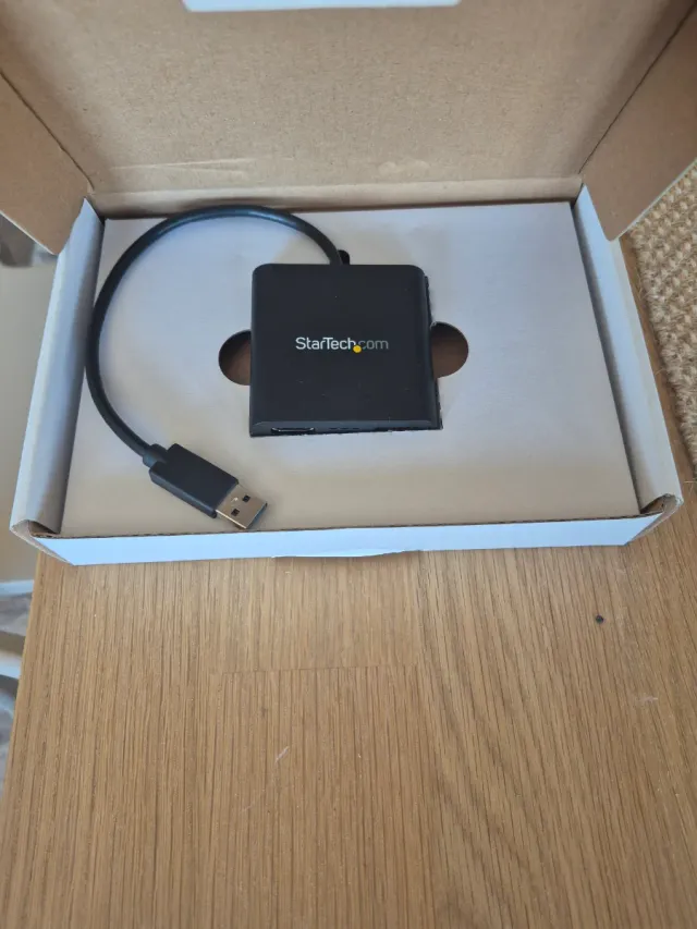 StarTech.com USB 3.0 a Dual HDMI Para Piezas