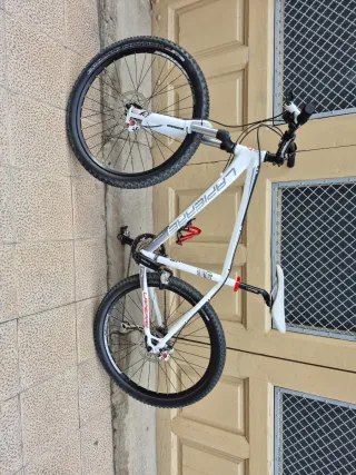 Bicicleta Lapierre Blanca