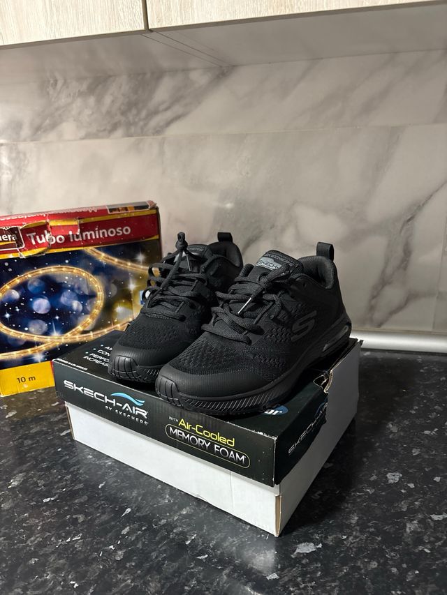 Zapatillas Skechers Skech-Air Negras