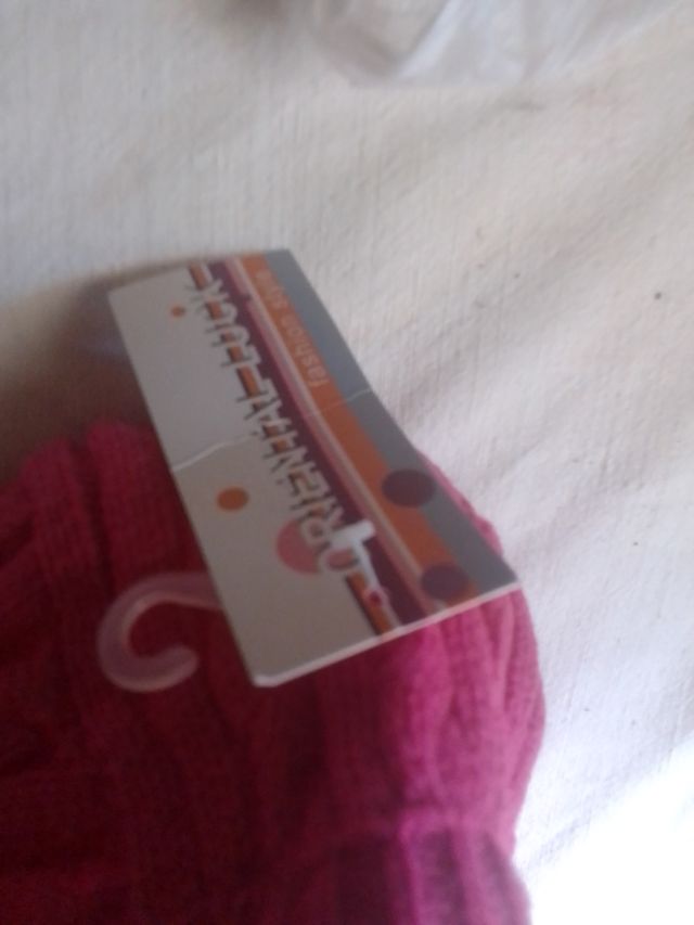 Gorro de lana tejido rosa