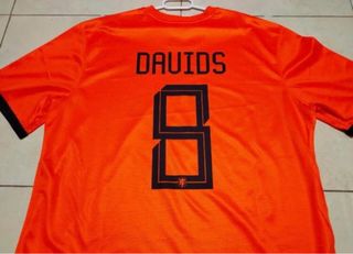 Camiseta de fútbol Davids número 8