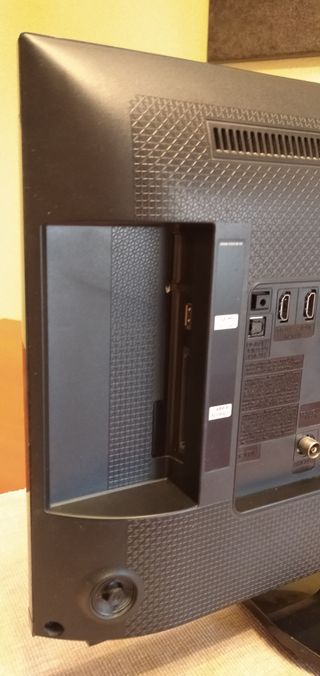 TV LED Samsung 22 UE22H5000AW negro