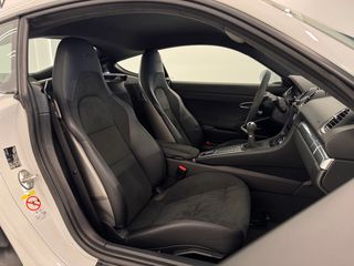 Porsche 718 Cayman GTS 4.0 400cv Manual