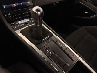 Porsche 718 Cayman GTS 4.0 400cv Manual