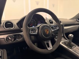 Porsche 718 Cayman GTS 4.0 400cv Manual