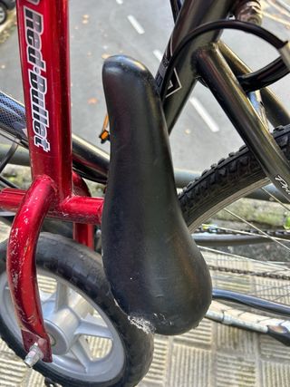 Bici sin pedales roja chicco