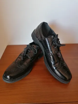 Zapatos Oxford de Charol.