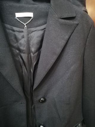 Completo gonna e giacca nero