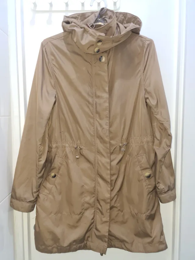 Chubasquero largo Massimo Dutti marrón