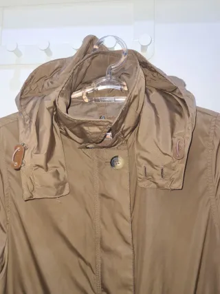 Chubasquero largo Massimo Dutti marrón