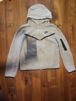 Nike tech sudadera