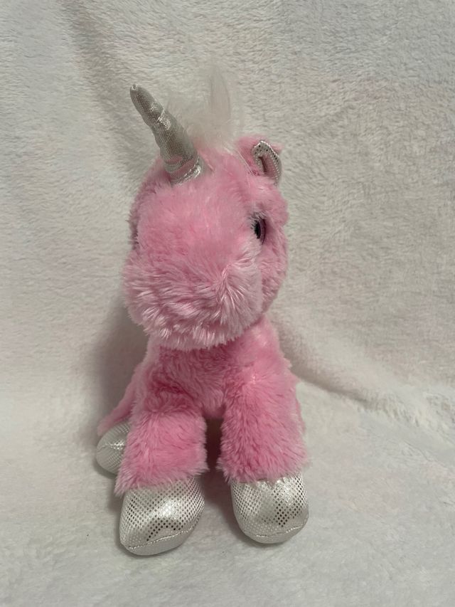 Unicornio de peluche rosa